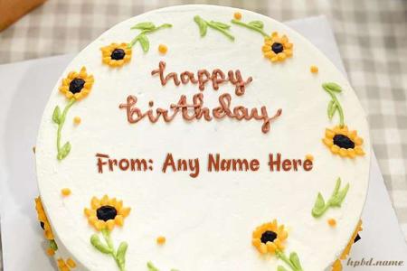 Happy Birthday Wishes With Sunflowers on Cake
